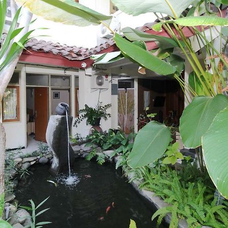 Myzone Homtel Hotel Semarang Buitenkant foto