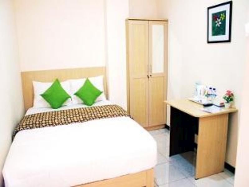 Myzone Homtel Hotel Semarang Buitenkant foto