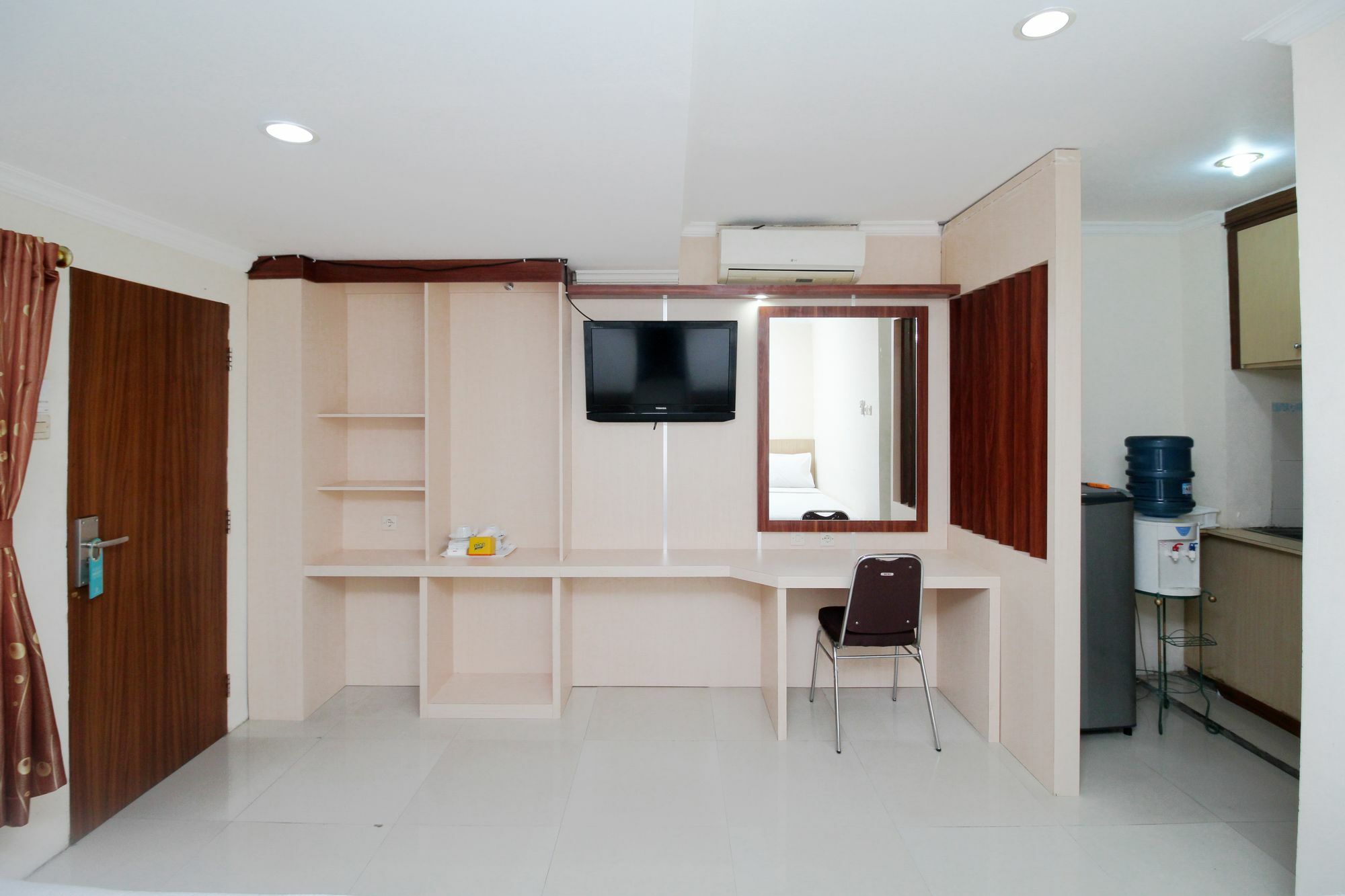 Myzone Homtel Hotel Semarang Buitenkant foto
