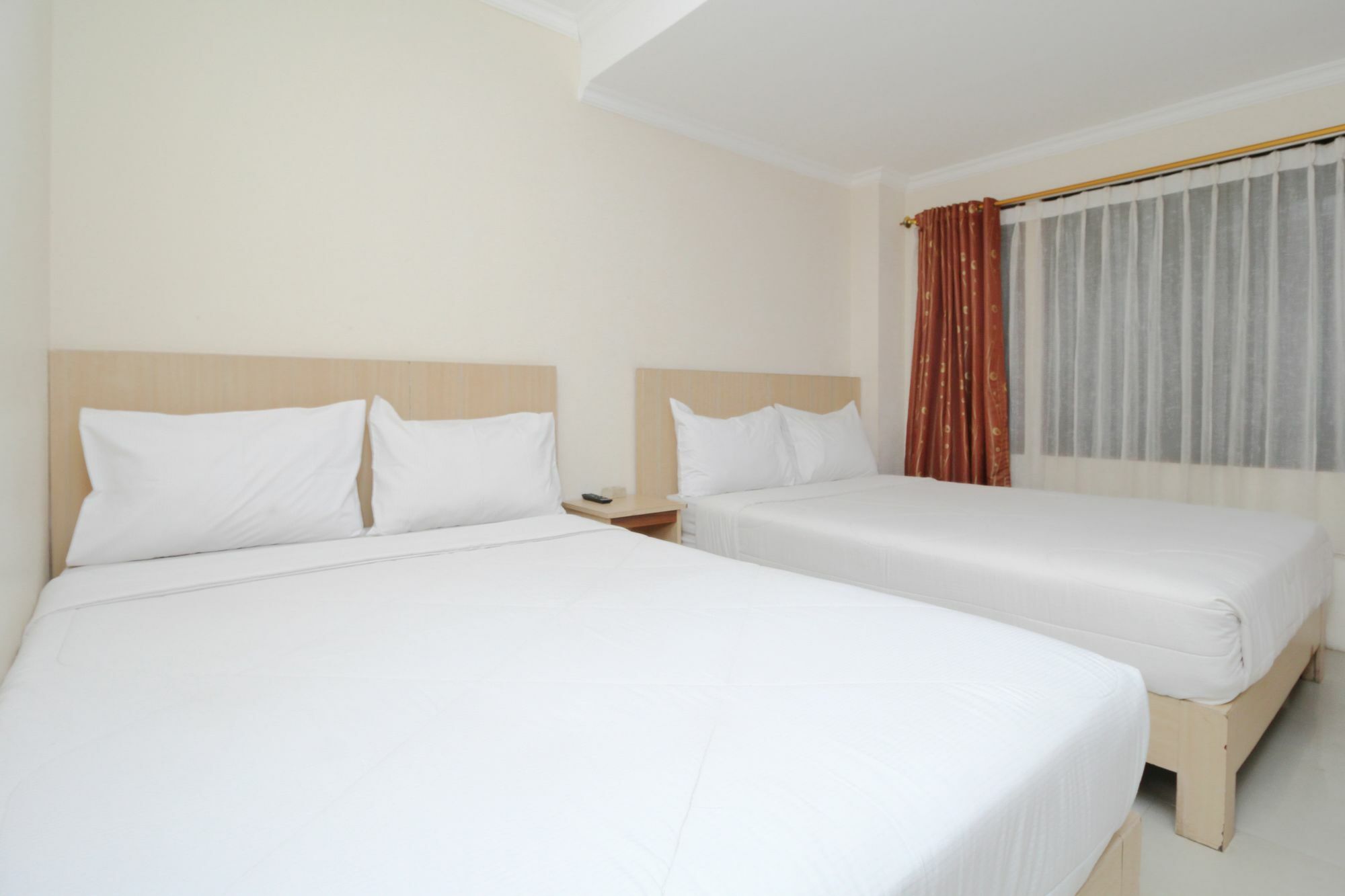 Myzone Homtel Hotel Semarang Buitenkant foto
