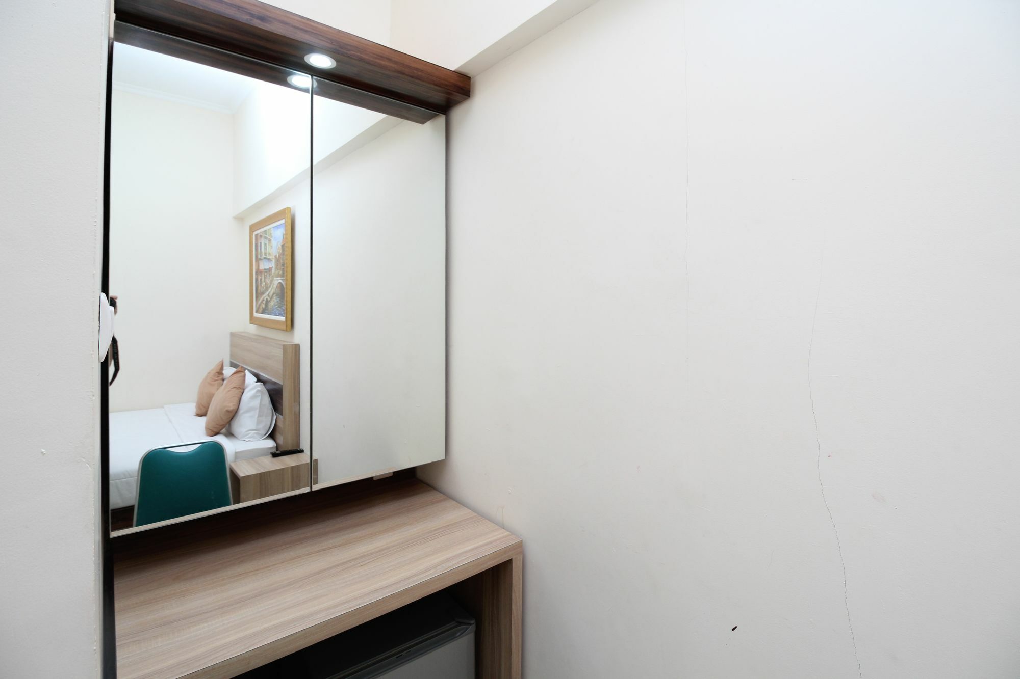 Myzone Homtel Hotel Semarang Buitenkant foto
