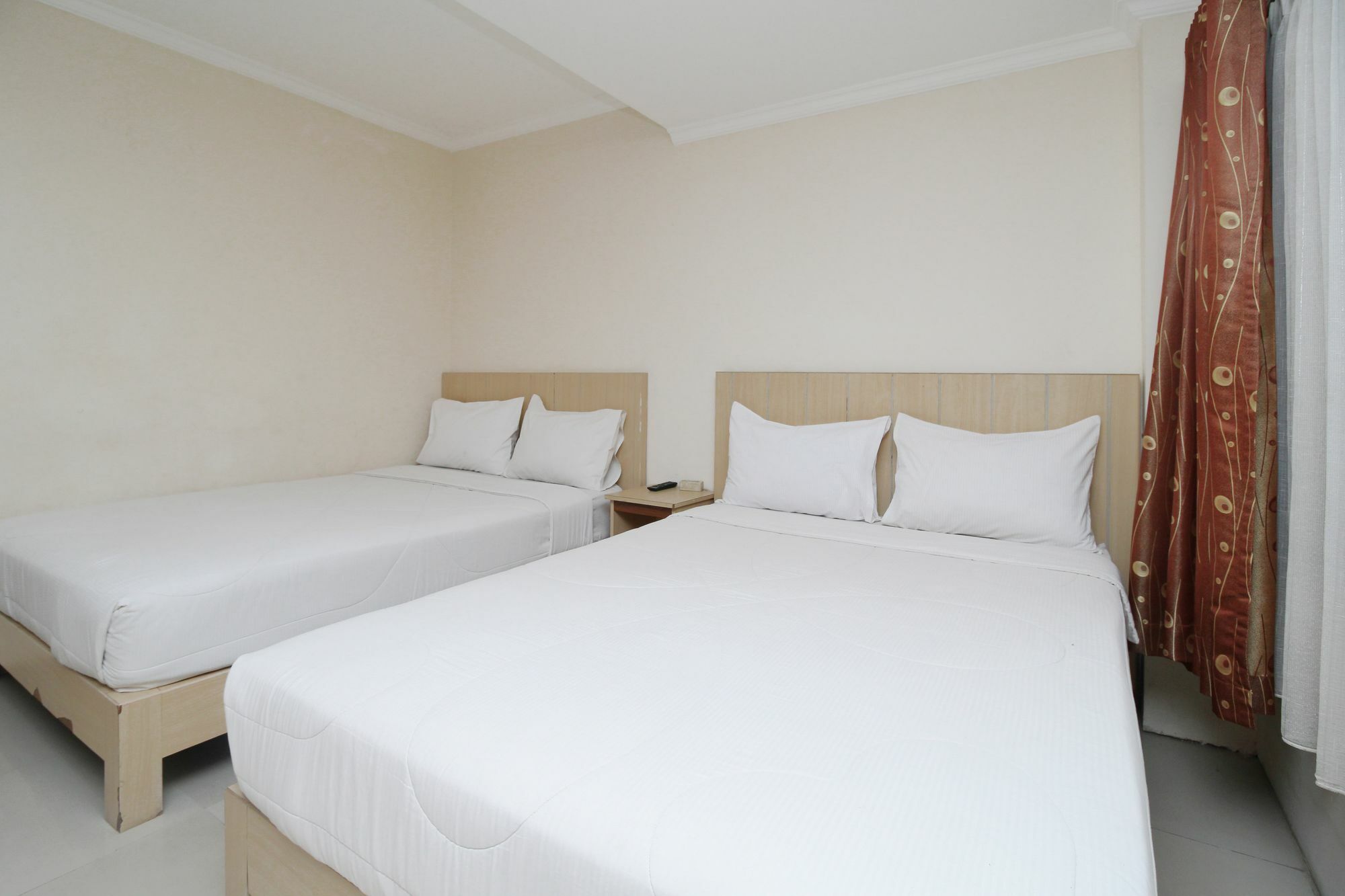 Myzone Homtel Hotel Semarang Buitenkant foto