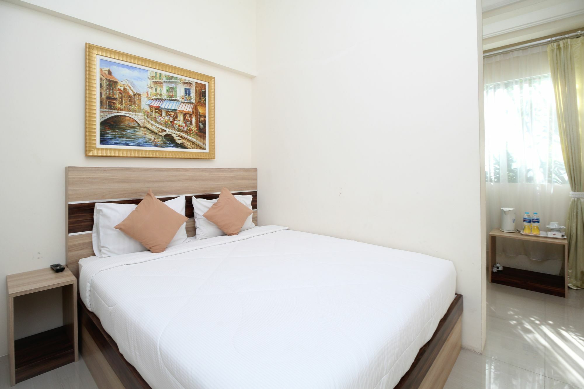 Myzone Homtel Hotel Semarang Buitenkant foto